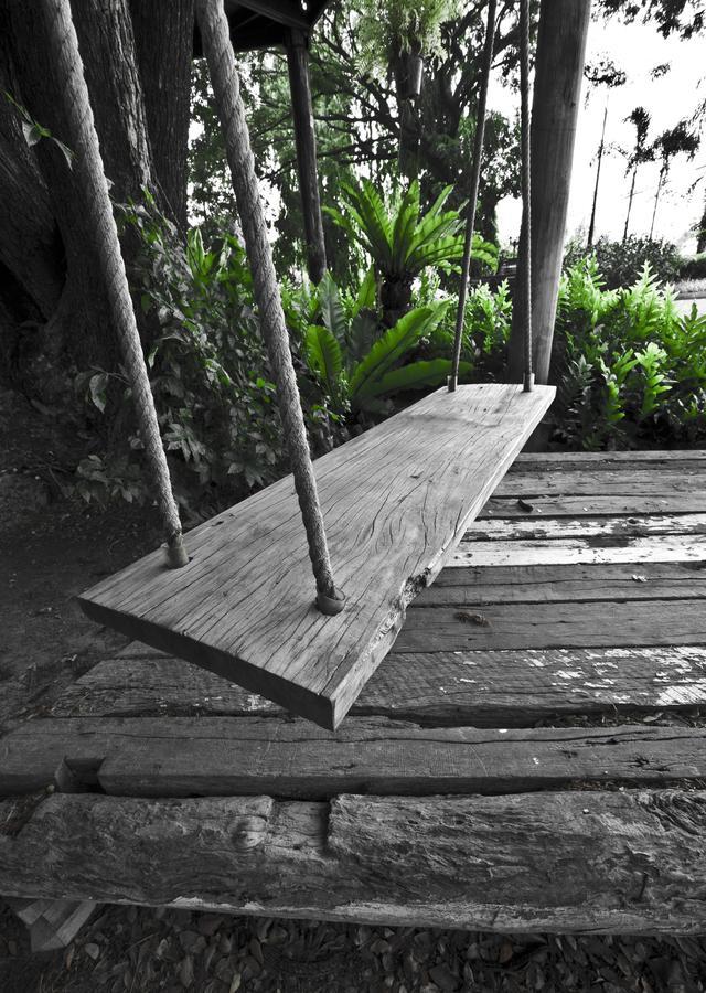 Tree House Hotel Sisaket Ngoại thất bức ảnh